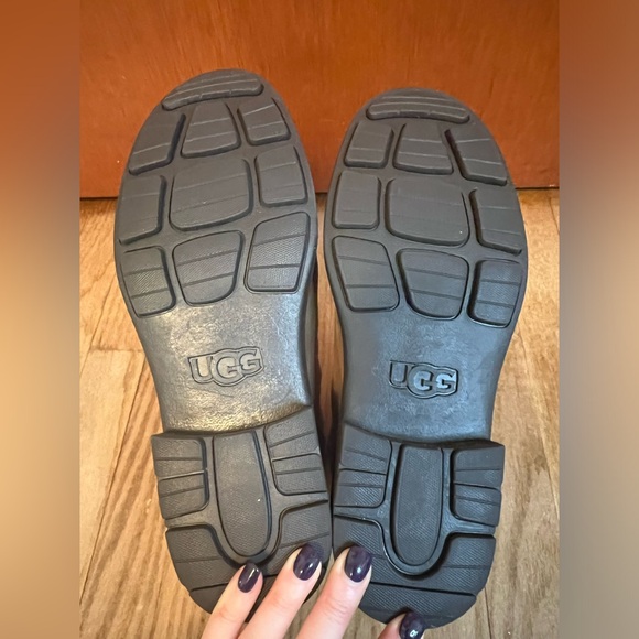 Tan Ugg Harrison Chelsea Boots -Mismatched Sizes- - Picture 4 of 6